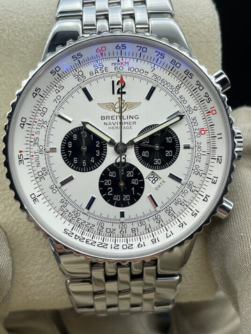 Breitling Navitimer Heritage Chronograph 43mm - Silver/Black Dial - A35340